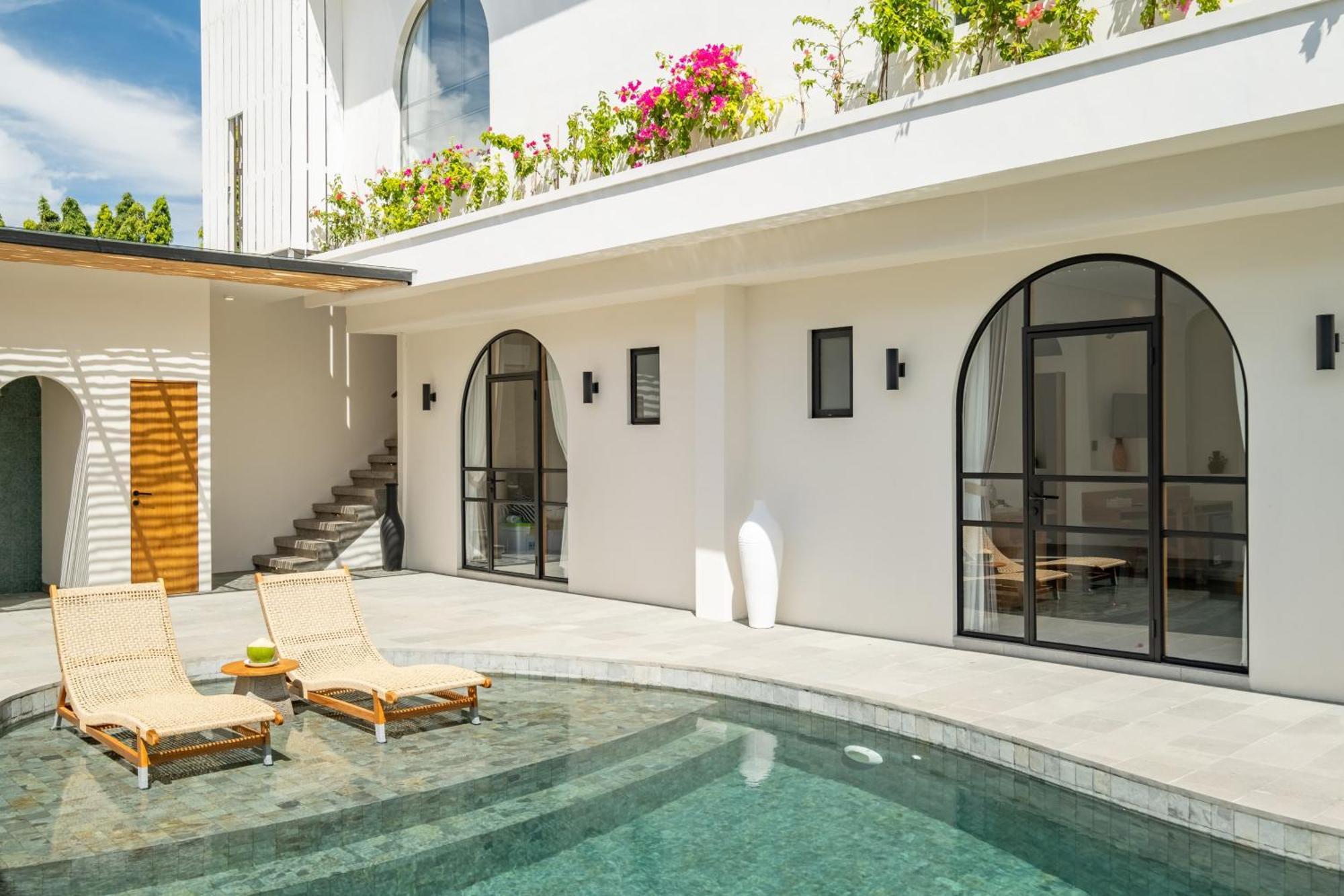 Mysa Boutique Hotel Семиньяк Экстерьер фото